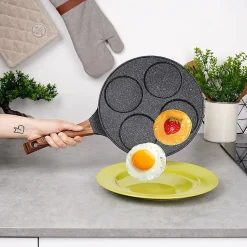 Poele Pour Oeufs en Granit Avec Quatre Trous Black Wood 26 cm