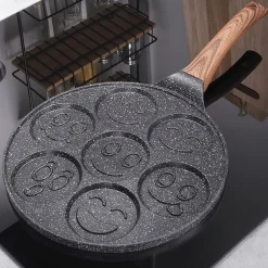 Poêle Œufs Granit 7 Alvéoles de 8 cm Antiadhésive Black Wood 26 cm