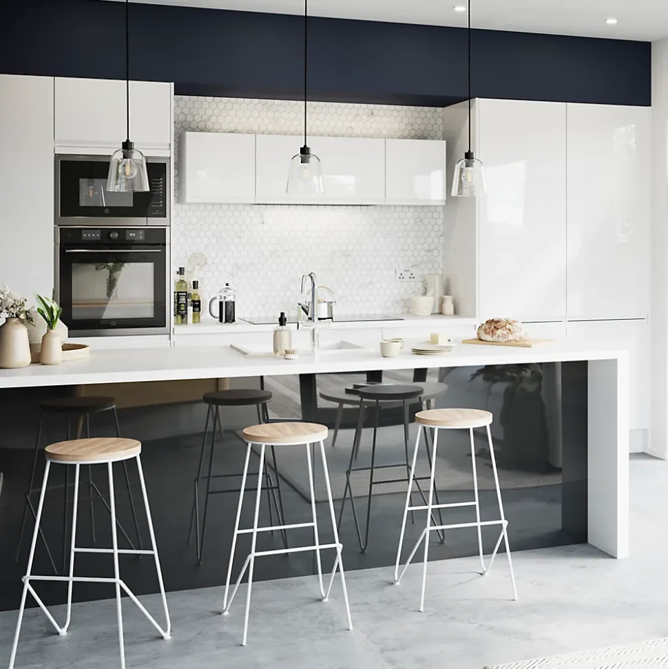 Porte de colonne de cuisine Garcinia blanc brillant L. 60 cm x H. 72 cm GoodHome