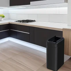 Poubelle cuisine automatique latérale - Ouverture papillon - Noir mat - 60L - Piles ou batterie