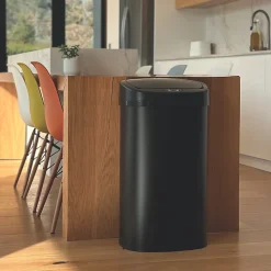 Poubelle de cuisine à ouverture automatique Kitchen Move Majestic noir 68 L
