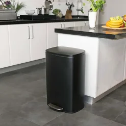 Poubelle de cuisine à pédale Kitchen Move Admiral noir 50 L