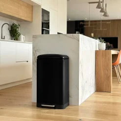 Poubelle de cuisine à pédale Kitchen Move Greenwich noir 40 L