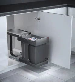 Poubelle de cuisine coulissante encastrable sous évier 20L Hailo Solo Automatique