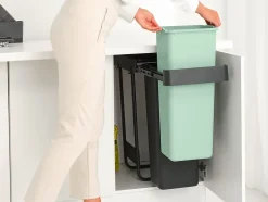Poubelle de tri encastrable Brabantia Sort & Go 2 x 30 L vert clair