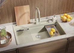 PRIMAGRAN Evier Cuisine en Granit Beige 88x53cm, Lavabo 1 bac + Kit de Vidage + Accessoires, Évier à Encastrer au meuble 90cm