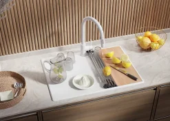 PRIMAGRAN Evier Cuisine en Granit Blanc 70x50cm, Lavabo 1 bac + Kit de Vidage + Accessoires, Évier à Encastrer au meuble 40cm