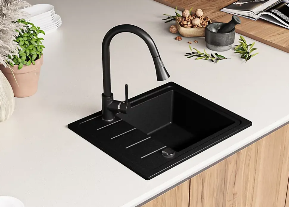 PRIMAGRAN Evier Cuisine en Granit Tout Noir 55x44cm, Lavabo 1 bac + Kit de Vidage + Accessoires, Évier à Encastrer au meuble 45cm