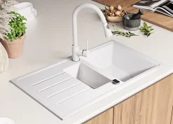 PRIMAGRAN Evier Cuisine en Granit Tout Blanc 90x50cm, Lavabo 1,5 bacs + Accessoires, Évier à Encastrer au meuble 60cm