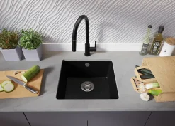 PRIMAGRAN Evier Sous Plan Noir Métallisé 46x44cm, Evier en Granit 1 bac + Kit de Vidage, Évier au meuble 50cm - Venise Easy