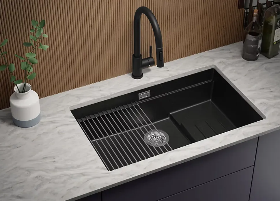 PRIMAGRAN Evier Sous Plan Tout Noir 76x47cm, Evier en Granit 1 bac + Kit de Vidage + Accessoires, Évier au meuble 80cm - Prague