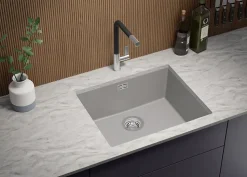 PRIMAGRAN Evier Sous Plan Gris 56x47cm, Evier en Granit 1 bac + Kit de Vidage, Évier au meuble 60cm - London