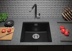 PRIMAGRAN Evier Sous Plan Tout Noir 46x47cm, Evier en Granit 1 bac + Kit de Vidage, Évier au meuble 50cm - London