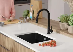 PRIMAGRAN Evier Sous Plan Tout Noir 56x44cm, Evier en Granit 1 bac + Kit de Vidage, Évier au meuble 60cm - Venise Easy