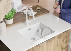 PRIMAGRAN Evier Sous Plan Blanc 56x47cm, Evier en Granit 1 bac + Kit de Vidage + Accessoires, Évier au meuble 60cm - Prague