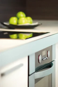 Profil de finition pour plan de travail noir L. 300 x l. 3,8 x H. 1,1 cm