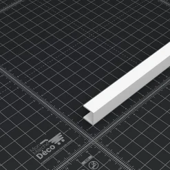 Profilé PVC en U pour panneau ép. 12 mm - Longueur 1.80 m - Blanc