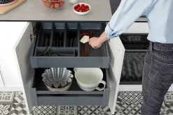 Range couverts GoodHome Nitaki gris 18 x 9 cm, 1 compartiment