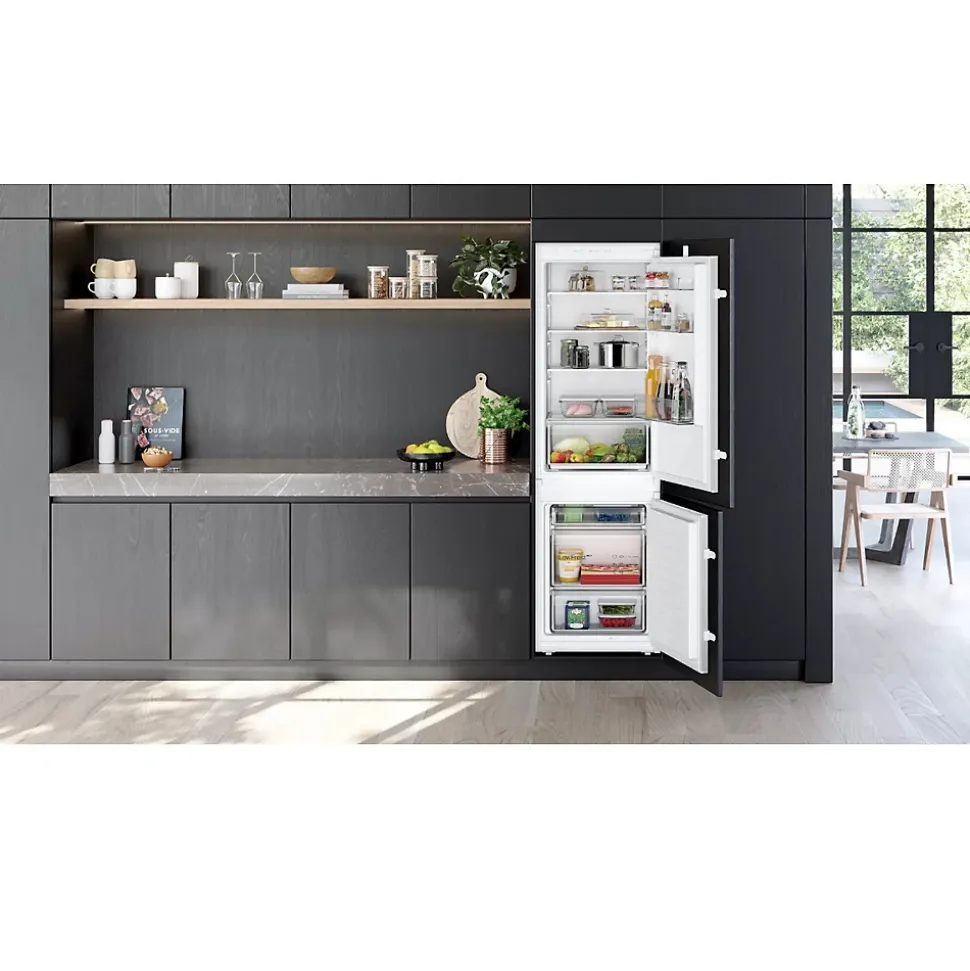 Réfrigérateur combiné intégrable à glissières 267l blanc Siemens KI86VNSE0