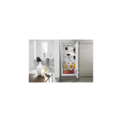 réfrigérateur frigo intégrable simple porte 209L Froid brassé 6eme sens WHIRLPOOL