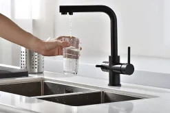 Robinetterie Cuisine mitigeur BIARRITZ à poser Noir (mat)ChroméNoir mat