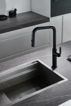 Robinetterie Cuisine mitigeur BALI à poser Noir (mat)Or brosséOr rose brosséChroméNoir matCanon de fusil