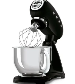 Robot sur socle 4.8l 800w noir Smeg SMF03BLEU