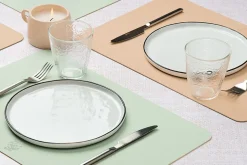 Set de table rectangulaire réversible - 6 pièces - Cuir recyclé rose pâle et vert pâle