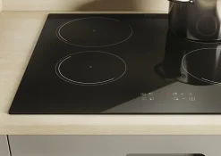 Table de cuisson induction 60cm 4 feux 7200w noir Candy CI642C/E1