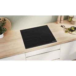 Table induction - BOSCH SERIE 6 PIX631HC1E - 4 foyers - 7400 W - Multitouch+ - Zone flex - Noir