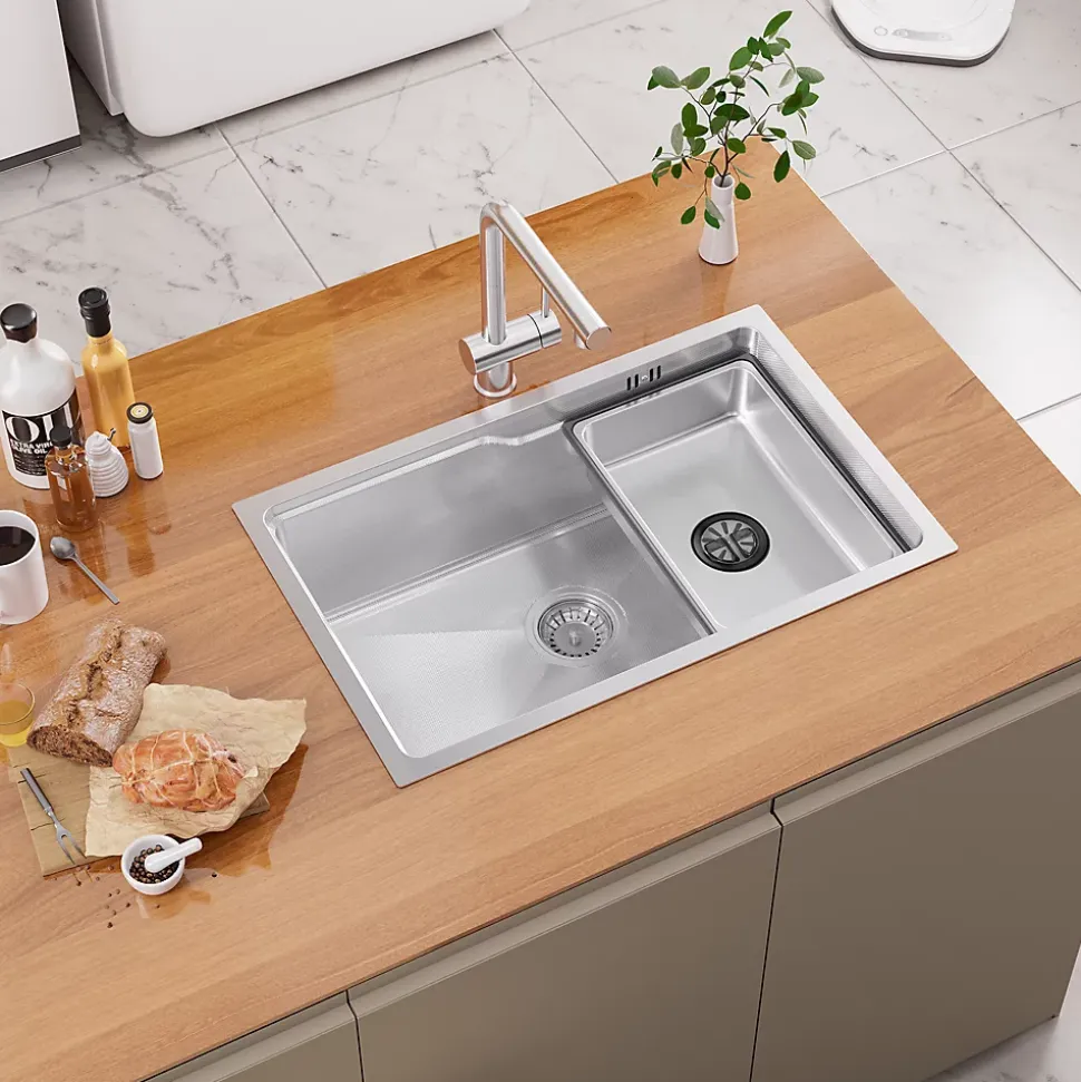 Évier Cuisine 68 cm , Évier en inox, Évier 1 Bac avec Kit de Vidage, Évier à Encastrer