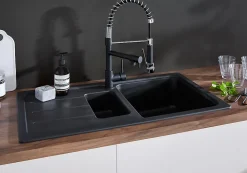 Évier de cuisine réversible à encastrer 1,5 bacs avec égouttoir Arber, en granit noir