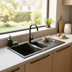 Évier en composite de quartz noir 1,5 bacs à encastrer Galvani