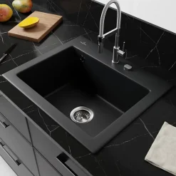 Évier en céramique 1 cuve à encastrer Villeroy & Boch Subway noir mat