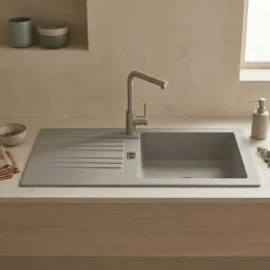 Évier résine gris béton PLUTON 1 grand bac 1 égouttoir